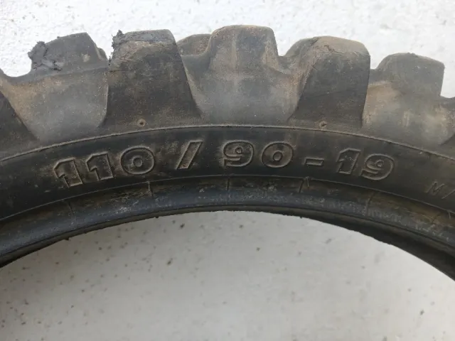 Rueda de moto de cross