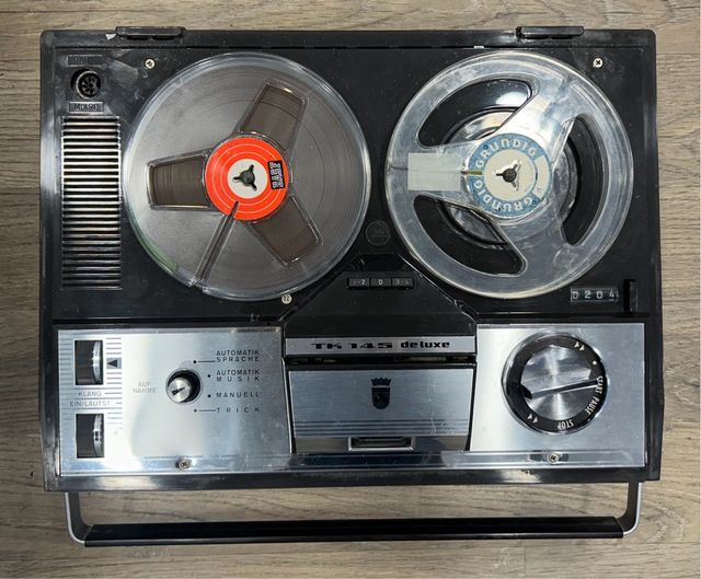 Magnetofono Grundig TK145