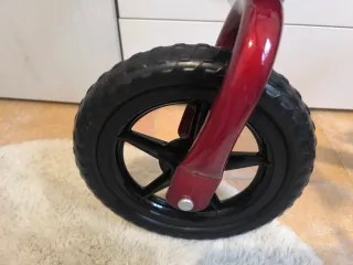 Bicicleta Chicco de equilibrio infantil roja