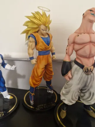 Figura Dragon Ball Son Goku Super Saiyan 3