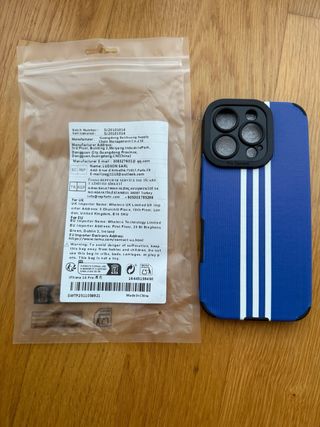 Funda protectora para iPhone 16 Pro