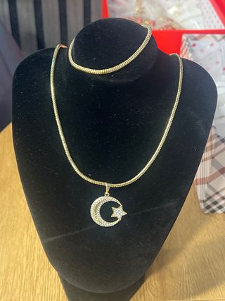 Conjunto Collar y Pulsera Oro 14k Luna y Estrella