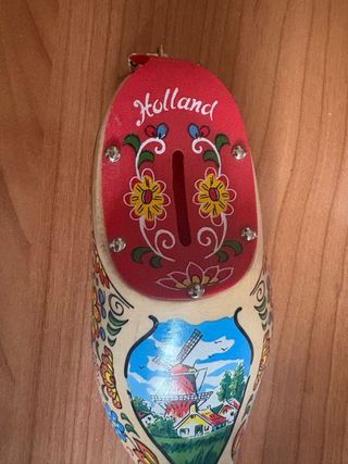 Hucha zueco madera souvenir Holanda