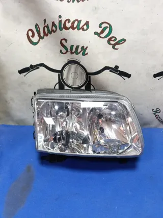 Faro Delantero Derecho VW Polo