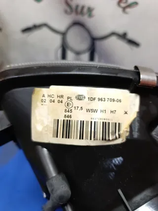 Faro Delantero Derecho VW Polo