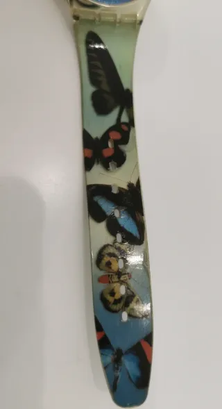 Reloj Swatch Sky Fly GK347 Mariposa Azul