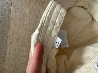 Gorra Balenciaga Beige Negra