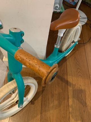 Bicicleta sin pedales Kinderkraft color turquesa