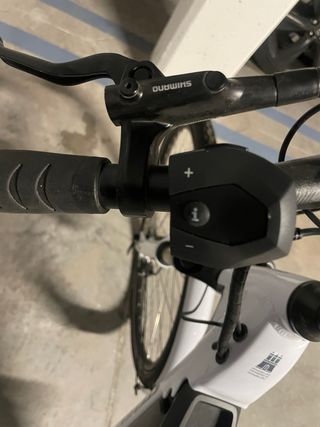 Bicicleta Eléctrica Stevens Blanca