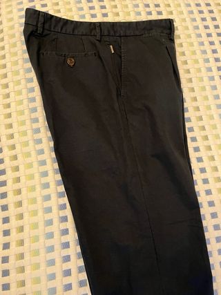 Pantalón chino azul marino caballero