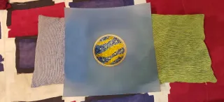 2 Lámparas de diseño azul. 50€ cada una.