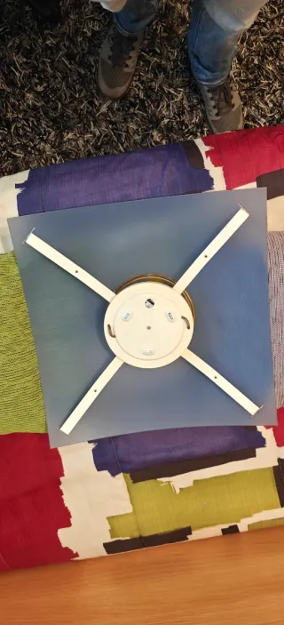 2 Lámparas de diseño azul. 50€ cada una.