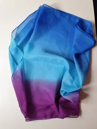 Pañuelo degradado azul y morado
