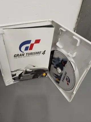 Juegos PS2: Kingdom Hearts y Gran Turismo 4