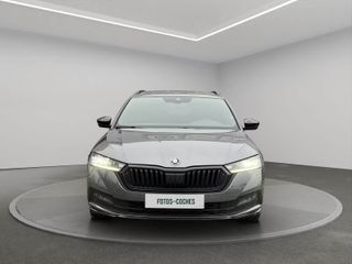 Skoda Octavia Combi 2023 MUY EQUIPADO