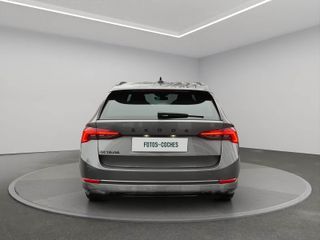 Skoda Octavia Combi 2023 MUY EQUIPADO