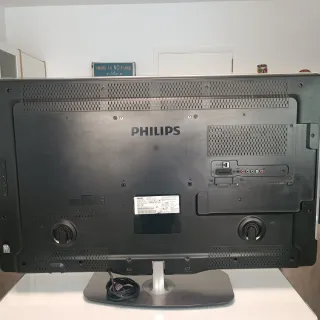 Televisión Philips 42'' Ambilight 42pfl7
