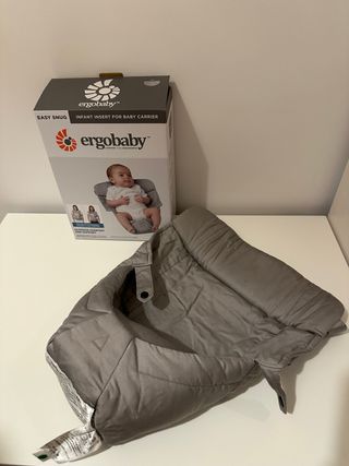 Cojín Ergobaby Easy Snug Original Gris
