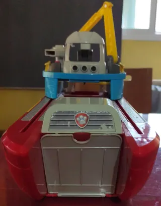 Barco Patrulla Canina