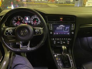 Volkswagen Golf VII GTD pack 7.5