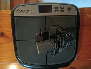 Alesis SamplePad - Controlador de Pads