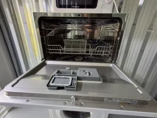 Lavadora, Lavavajillas, Microondas.