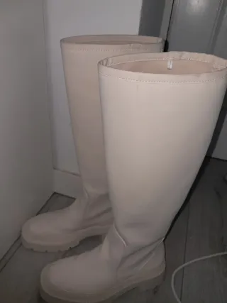 Botas altas Zara beige