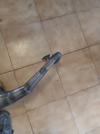 Tubo Escape Minarelli LeoVinci Horizontal