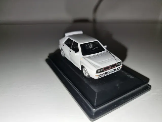 Lancia Delta HF Integrale 1:87
