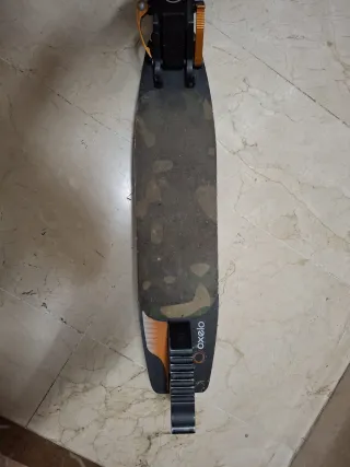 Patinete Oxelo Negro y Naranja