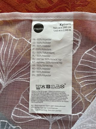 Cortinas blancas con estampado de hojas a estrenar