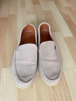 Mocasines Mango de ante beige. Talla 43.