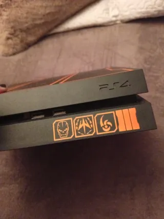 PS4 1TB Edición Especial Call of Duty