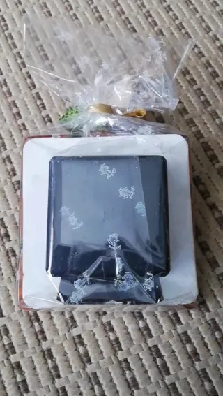 Reloj de cristal naranja