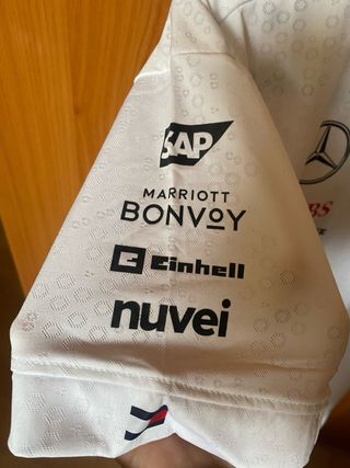 Camiseta Mercedes AMG Petronas F1 Blanca