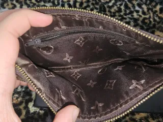 Cartera Louis Vuitton Marrón y Dorada
