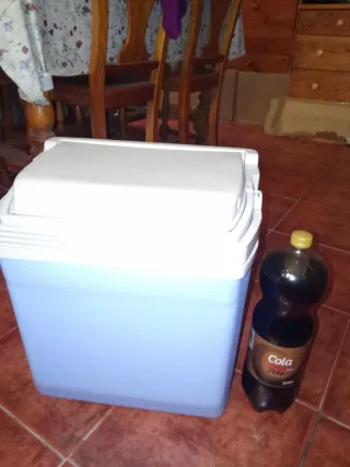 Nevera portátil grande azul
