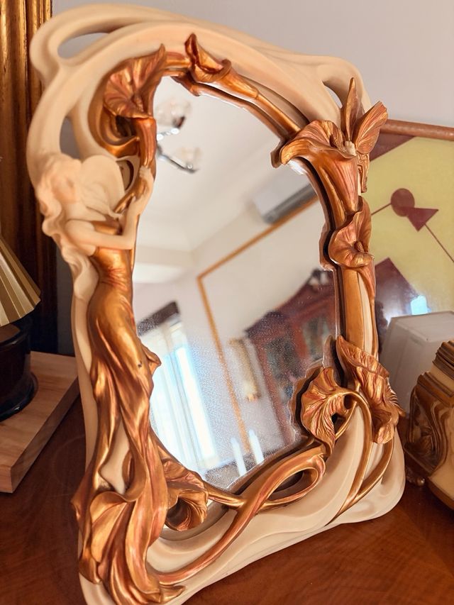 Espejo Art Nouveau Modernista Beige/Oro