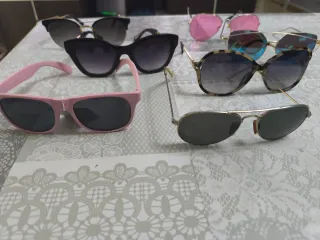 Gafas de sol variadas
