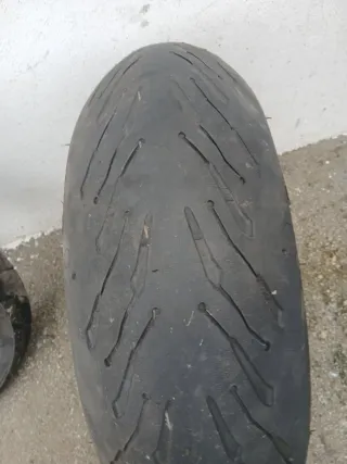 Michelin 190/55 ZR17 Rueda Trasera Moto