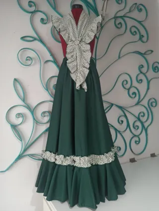 Conjunto Flamenco Verde y Blanco