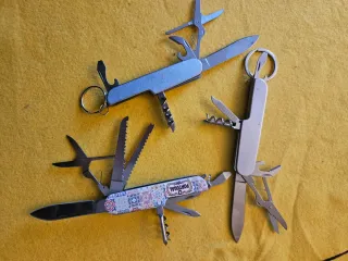 Set 3 coltellini multiuso souvenir