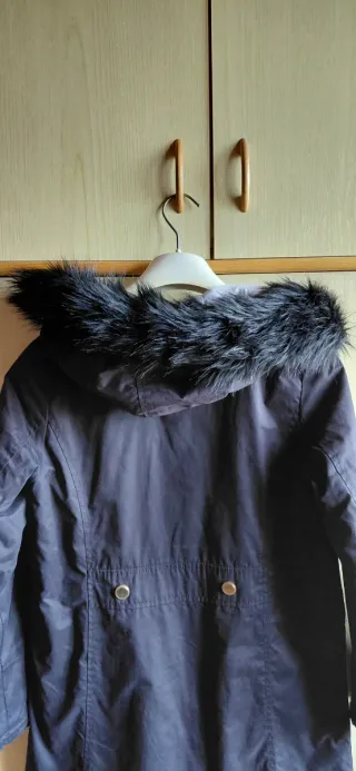 Giubbotto nero inverno donna con cappuccio