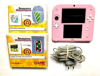 CONSOLA NINTENDO 2DS Rosa + 2 juegos.