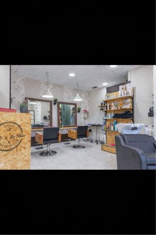 Peluquería unisex en Traspaso o Venta!