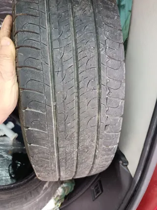 Neumáticos Goodyear 215/65R16C 106/104
