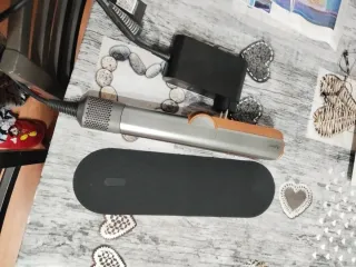 Piastra per capelli Dyson Airstrait