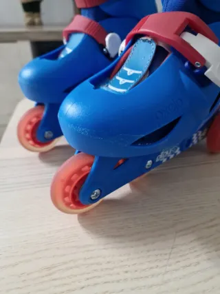 Patines infantiles ajustables azules