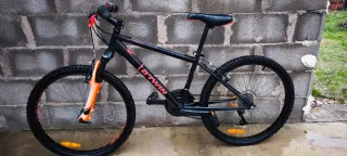 Bicicleta Montaña Negra y Naranja 24"