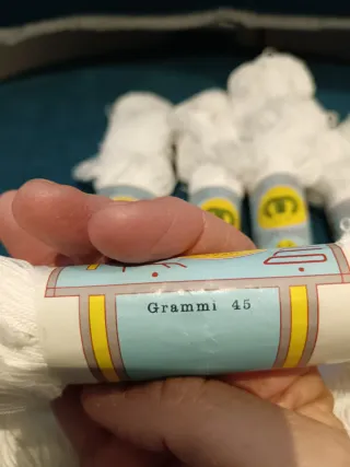 6 matasse cotone Ferro di Cavallo V.I.F. 12